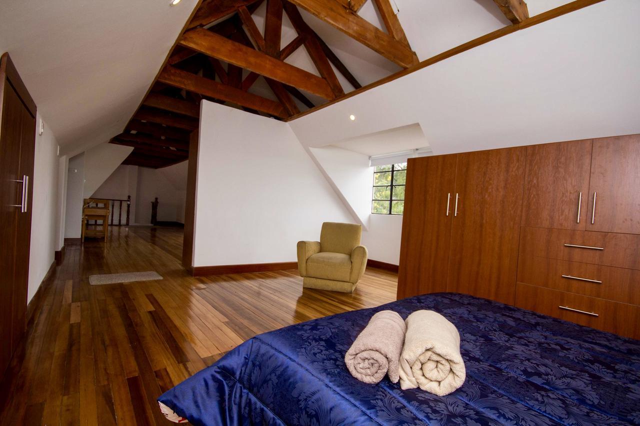 House For Groups - The Hostel Project 波哥大 外观 照片