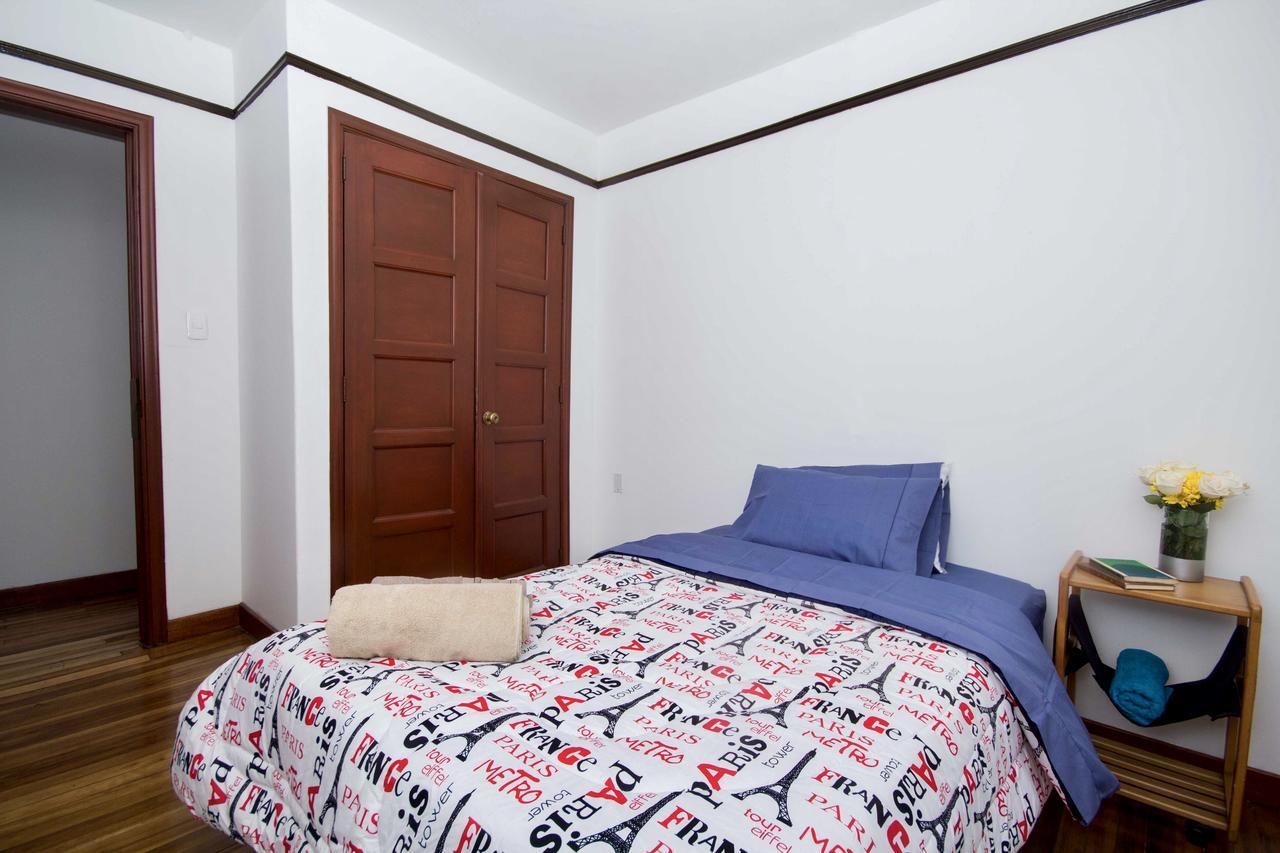 House For Groups - The Hostel Project 波哥大 外观 照片