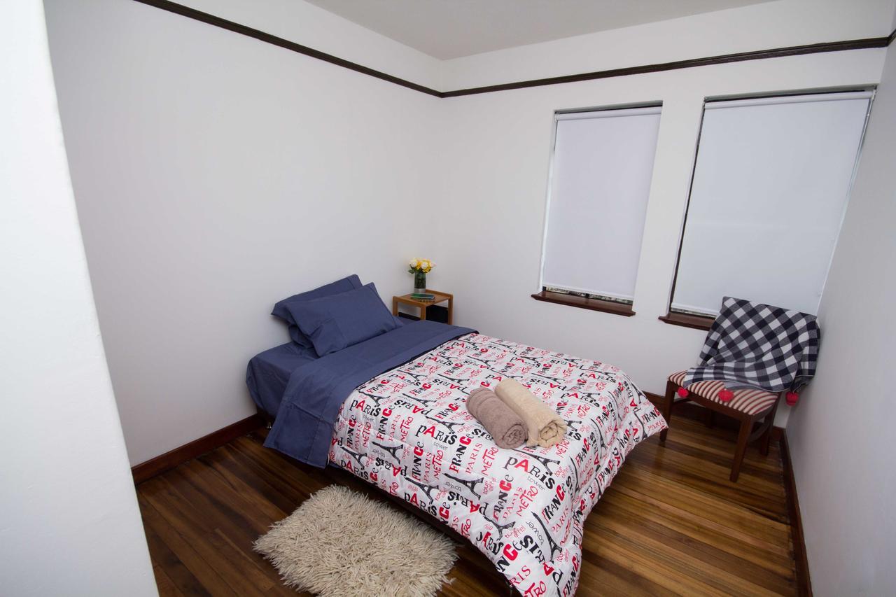 House For Groups - The Hostel Project 波哥大 外观 照片