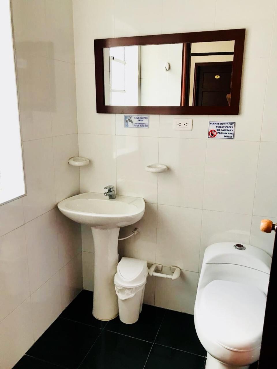 House For Groups - The Hostel Project 波哥大 外观 照片